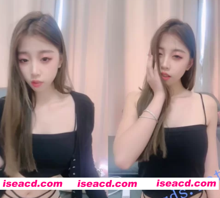 [视频/步兵/合集] 清纯女大 【小艺同学哦】心怡~全裸骚舞~道具~3P~4P~OO啪啪轮着干 [5v] [3.2G]